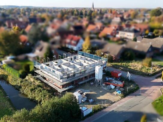 Neubau- ETW mit 3-Zimmern rechts auf knapp 81 m² Wohnfläche im KfW40 Standard in einem 3-Familienhaus