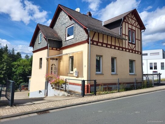 Charmantes Einfamilienhaus in Nastätten mit großem Garten zu verkaufen