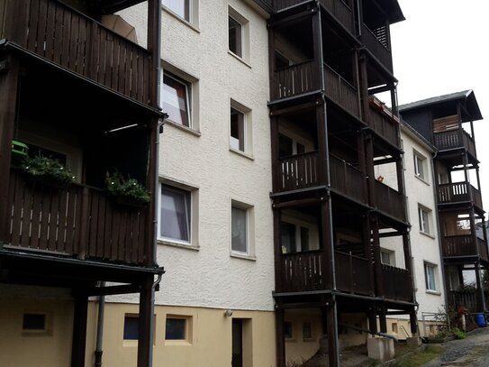 3-Zimmer-Wohnung mit Balkon im 2.OG