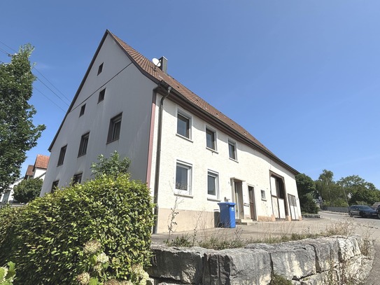 Bauernhaus mit viel Platz für Ihr Hobby!