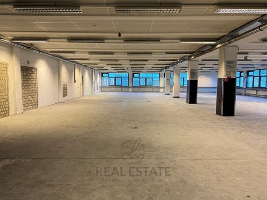 LAGERFLÄCHE IN BAHRENFELD | 309 M² IM 1.OG | PROVISIONSFREI