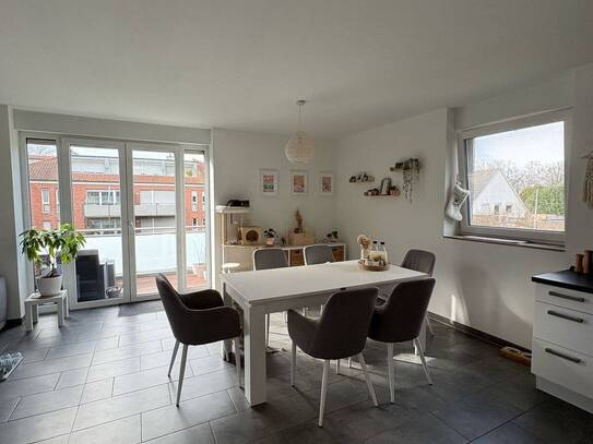 Schöne 3-Zimmerwohnung * Bezugsfrei ab dem 01.06.2025 * Zentrale, ruhige Lage