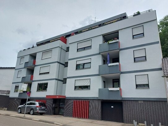 Auch als Anlage! Penthousewohnung in Saarbrücken, mit großer Dachterrasse, Garage im Haus mit Zugang zum Aufzug