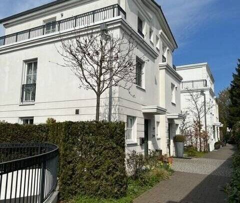 Stilvolle Doppelhaushälfte im Ortskern von Blankenese