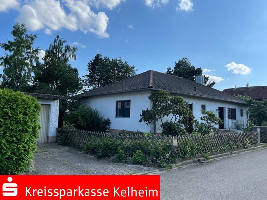 Weitläufiger Bungalow mit Garage in Biburg