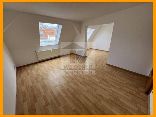 Schnäppchen mit Fernblick und 2 Badezimmern! Schicke 2,5 Raum DG Wohnung!
