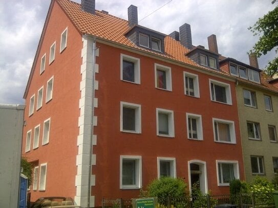 Sonniges Zuhause mit Loggia in der Oststadt