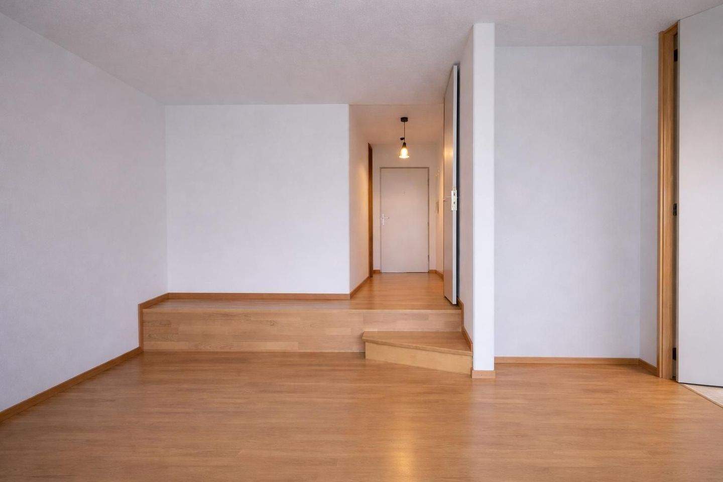 Helle 2-Zimmer Wohnung in der Maxvorstadt mit Tiefgaragenstellplatz