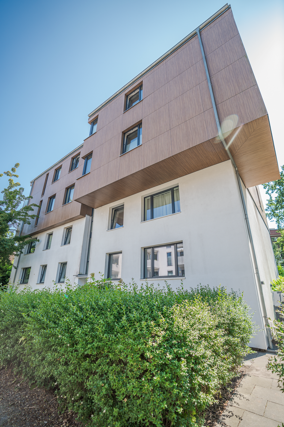 Investition - Kapitalanlage - vermietete modernisierte 2-Zimmerwohnung mit Sonnenbalkon