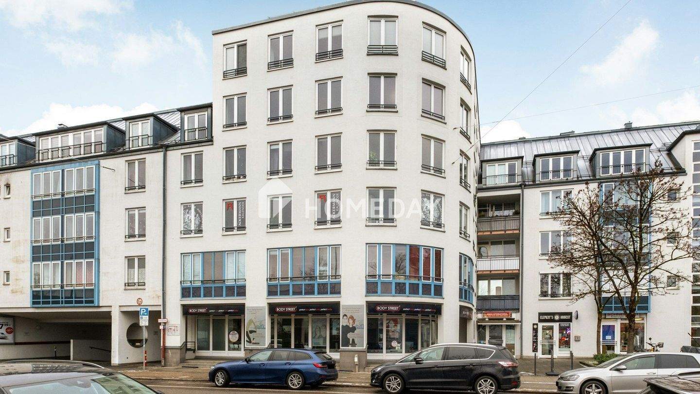 Helle und gepflegte Erdgeschosswohnung mit Terrasse und Tiefgaragenstellplatz