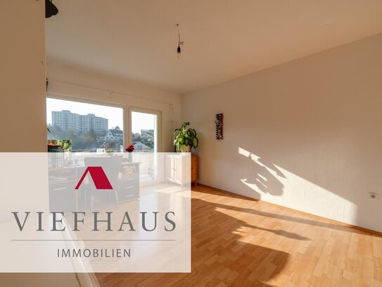 !! RESERVIERT !! Helle 3 Zimmerwohnung mit Balkon