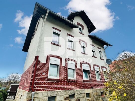 1 bis 2 Familienhaus umfangreich saniert mit Gartenbereich, Garage in hervorrangender Lage