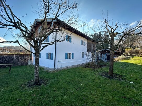 Bernried, zentrale Lage! Renoviertes Bauernhaus mit Denkmalschutz!