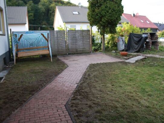 Komplett vermietetes Mehrfamilienhaus in Hagen - Kettelbach zu verkaufen - großes Grundstück mit Parkplätzen und Garten