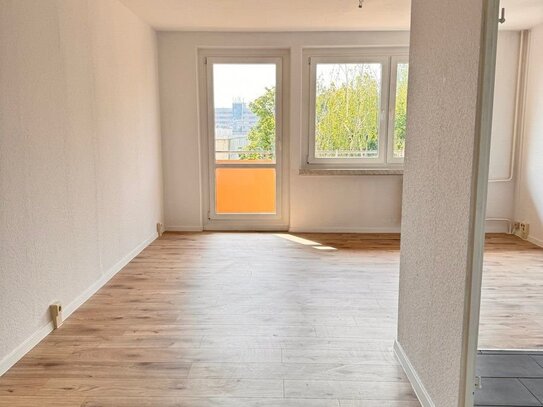 Helle 3-Raumwohnung mit Balkon und toller Aussicht !