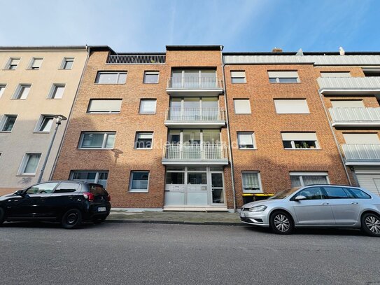 M'GLADBACH - BUNTER GARTEN! HELLE 3-ZIMMER-WOHNUNG MIT GROßEM SONNENBALKON