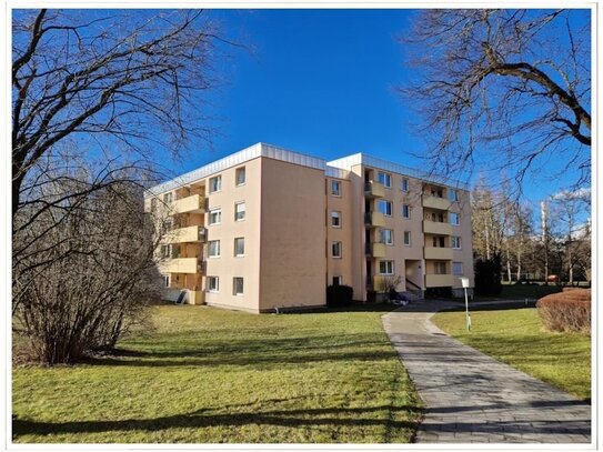 Gut geschnittene 4-Zimmer-Familienwohnung in kinderfreundlicher Lage von M-Johanneskirchen