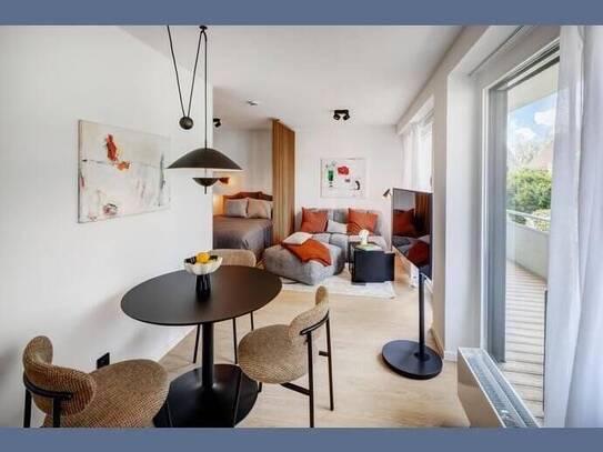 Möbliert: Neu möblierte 1-Zimmer Wohnung mit Westbalkon