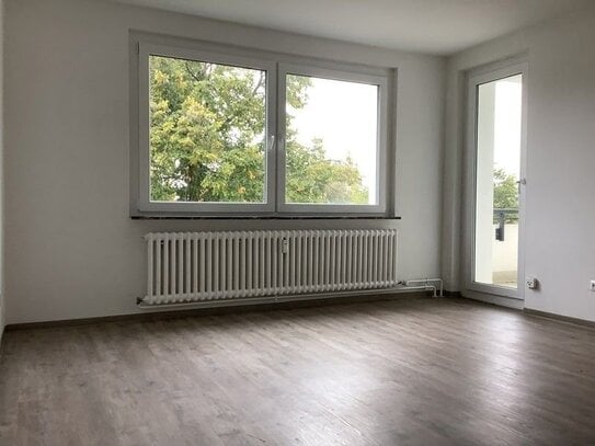 Helle 3-Zimmerwohnung in Baumheide zu vermieten.