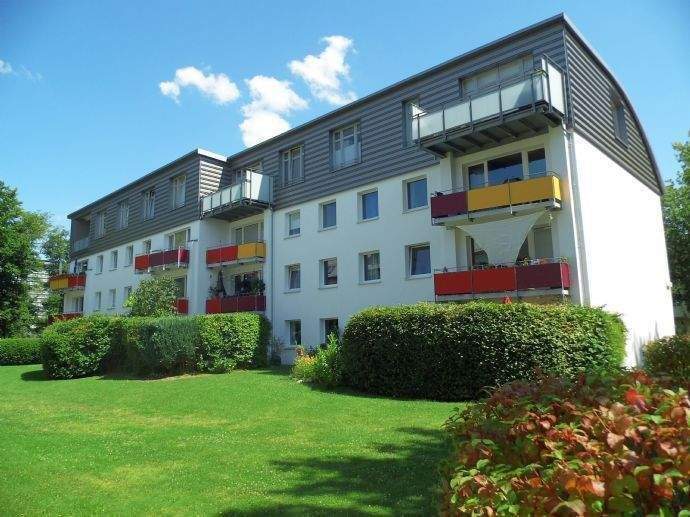 Moderne 3-Zimmer-Dachgeschosswohnung mit Balkon