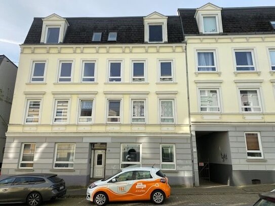 2,0-Zimmer-Wohnung, Dorotheenstraße 15, 2.OG links