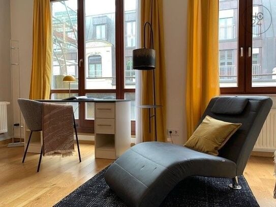 Modisch möbliertes und charmantes Studio Apartment in der Innenstadt von Leipzig (mit Balkon)