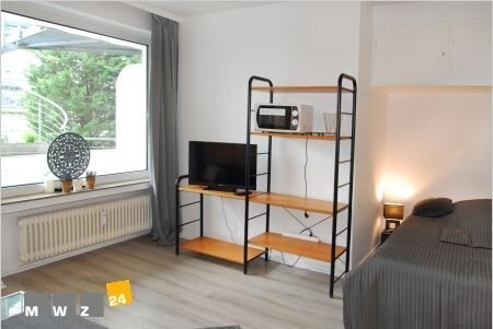 Komplett Möbliert/Furnished Accommodation in: Pempelfort / Hofgarten. Kompaktes Business-Apartment