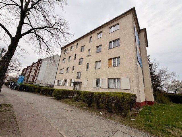 Für Mieter mit Ideen: renovierungsbedürftige 3-Zimmer Wohnung mit Potenzial! - Foto 1