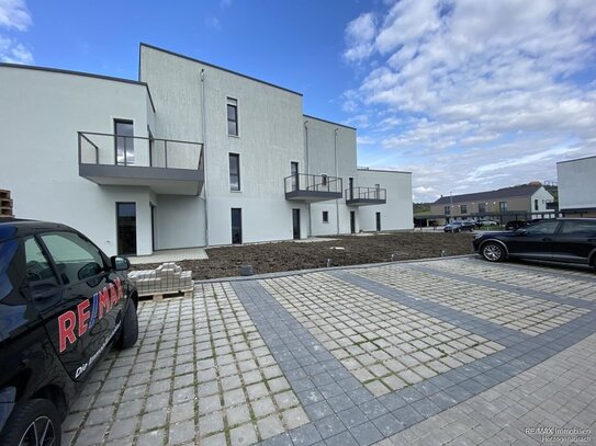 vermietete 3-Zi.-Neubauwohnung mit Terrasse BARRIEREFREI (WE02) als Kapitalanlage