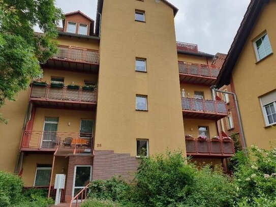 Altersgerechte 2-Raum-Wohnung mit Balkon und Aufzug