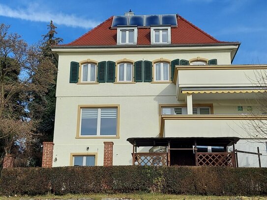 Rendite ? selber wohnen oder beides ? Stilvolle Villa mit Rheinblick