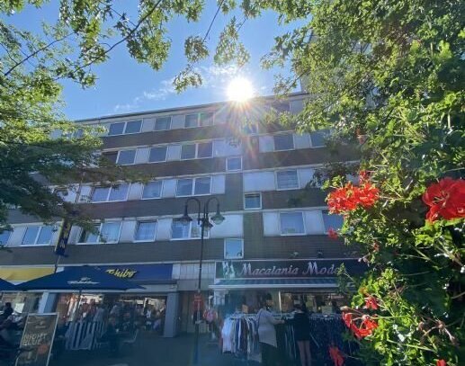 Großzügige 2,5 Raum Stadtwohnung mit Balkon