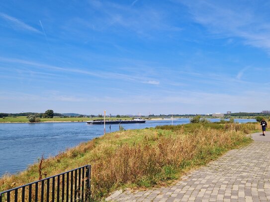 Den Rhein vor der Nase und den Hafen um´s Eck - Mein erstes Eigentum in Duisburg!