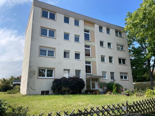 Sehr helle Wohnung mit Balkon und Stellplatz