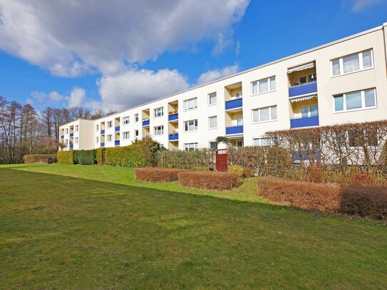 1 JAHR BEFRISTET - Modernisierte 4 Zimmer Wohnung mit Balkon