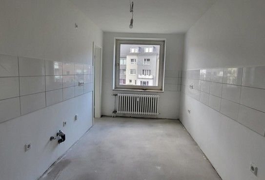 4- Zimmer- Wohnung mit Balkon in charmanter Wohnanlage