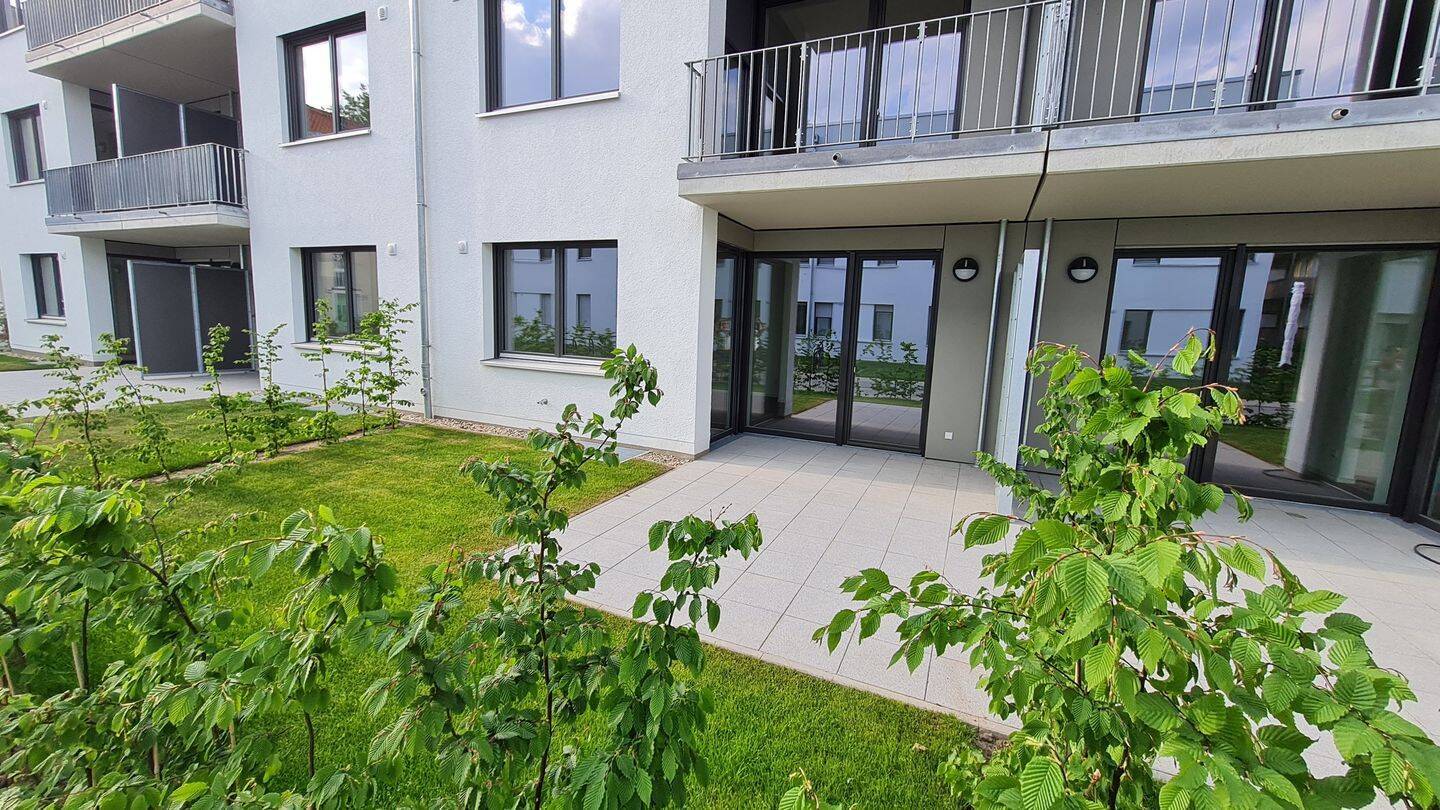 2-Zimmer Wohnung (barrierefrei) in Berlin-Biesdorf mit Terrasse und Privatgarten - Photo 1