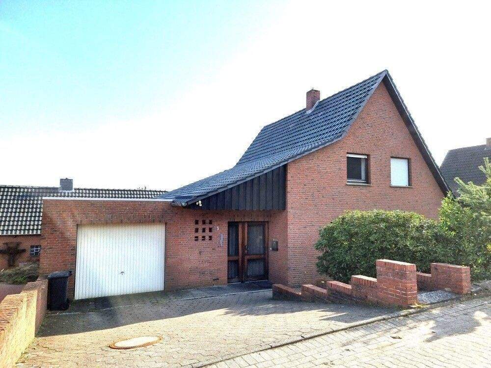 Real Estate Title Image Background