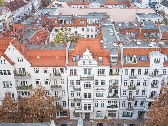 Berlin-Alt-Treptow: Bezugsfreie 35m² Wohnung mit Balkon im Länderdreieck.