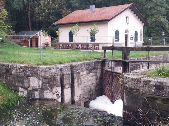 Historisches Schleusenwärterhaus am Alten Ludwigskanal Schleuse 30 (Cafe Zur Ludwigslust) - telefonische Anfragen: 0151…