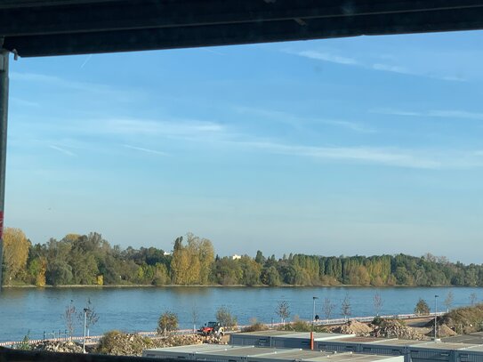 Letzte 3-Zimmer Wohnung mit tollen Rheinblick