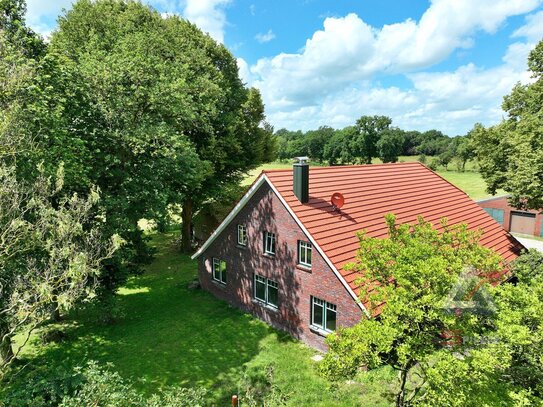 Top modernisiertes Landhaus in herrlicher, ruhiger Lage