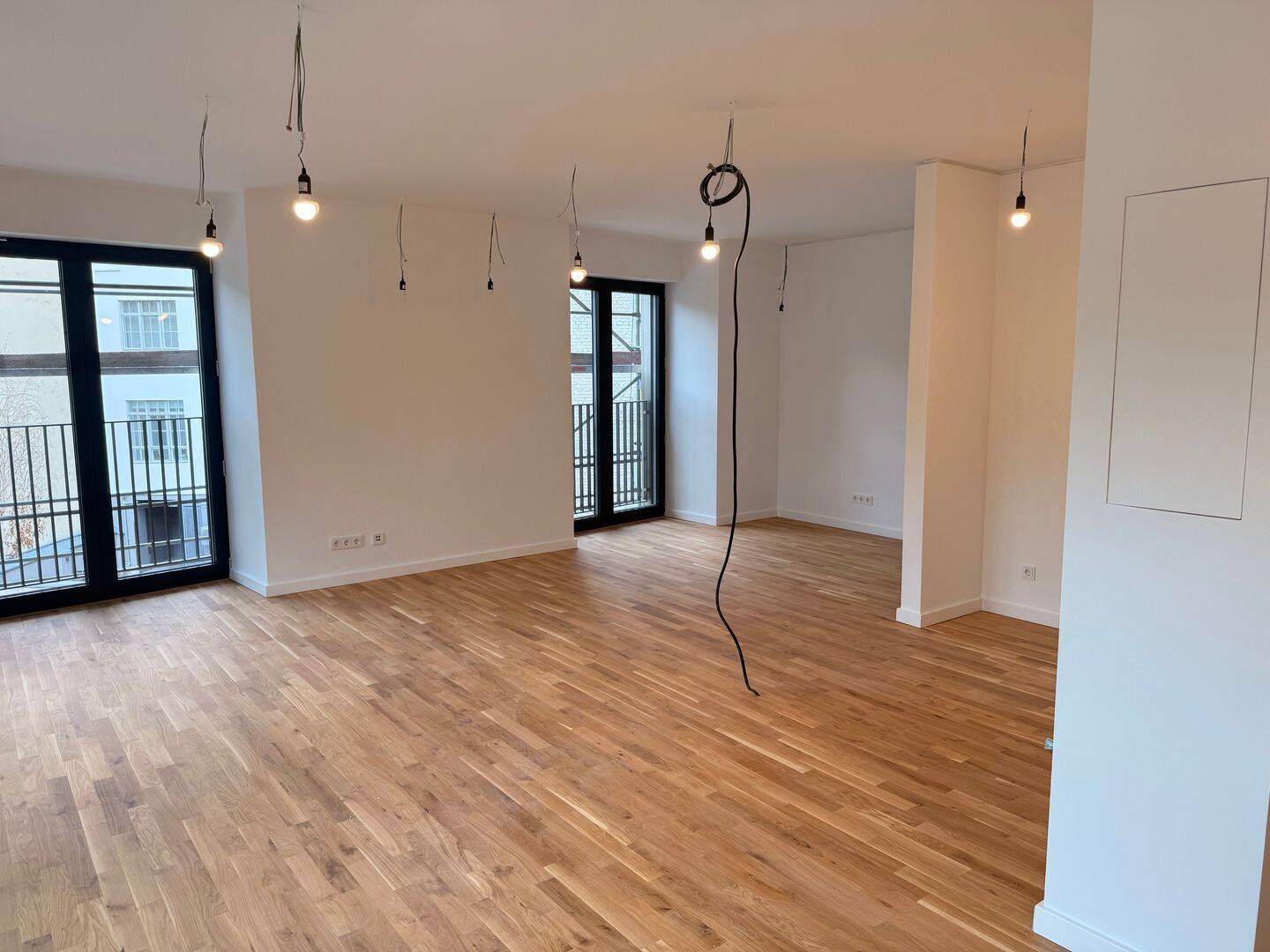 Lichtdurchflutete 3-Zimmer Wohnung mit Terrasse und Gartenzugang - Foto 1