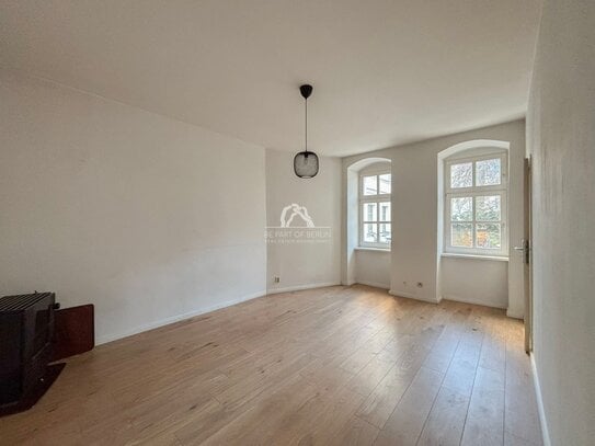 1-ZIMMER STUDIO IM WRANGELKIEZ! PROVISIONSFREI!