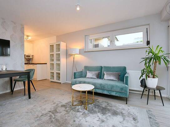Wunderschön möblierte Wohnung mit Balkon und TG in Stuttgart Sommerrain