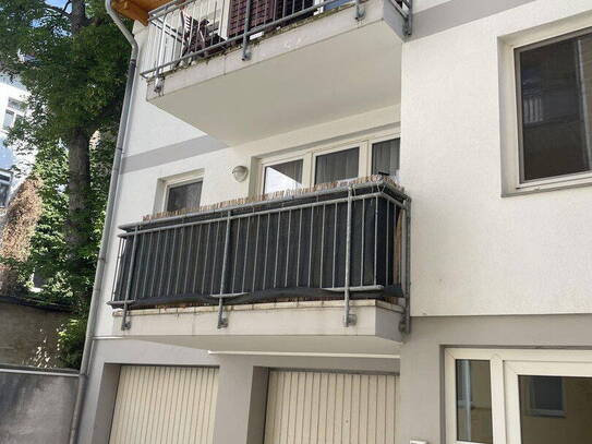 1-Raum Whg. mit EBK und Balkon in zentraler Lage