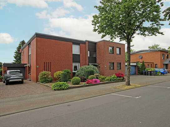 Großzügige Zweizimmerwohnung mit Loggia und schönem Westgarten in ruhiger Lage von Coesfeld