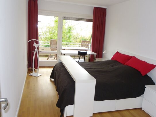 3 Zimmer-Luxuswohnung am Uhlenhorster Kanal / 2 Balkone / Genialer Schnitt / Kamin / Keller und Tiefgaragenplatz / eige…