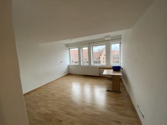 1-Zimmer Apartment mit EBK im Herzen von Nürnberg!