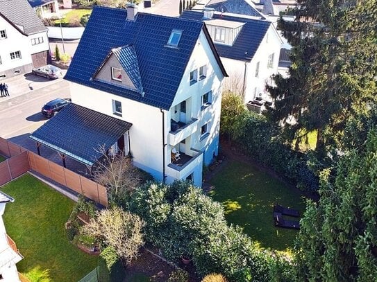 Dreifamilienhaus in bester Lage von Köln-Altbrück !!!